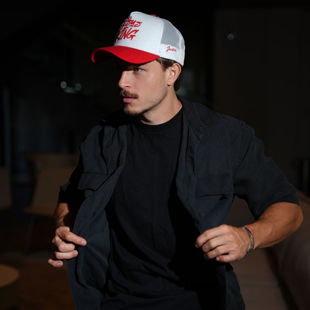 Boné Truker Vermelho