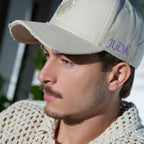 Boné Truker Branco e Roxo