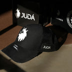 Boné Truker Preto e Branco