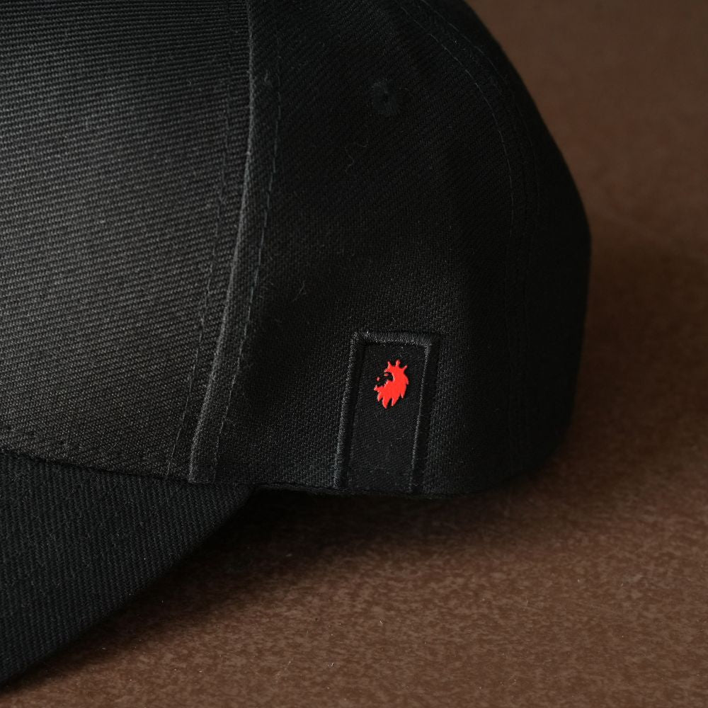 Boné Truker Preto e Vermelho