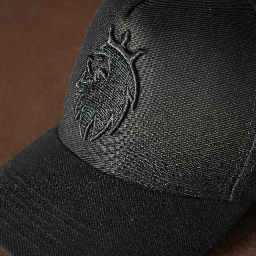 Boné Truker Preto e Vermelho