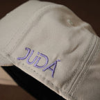 Boné Truker Branco e Roxo